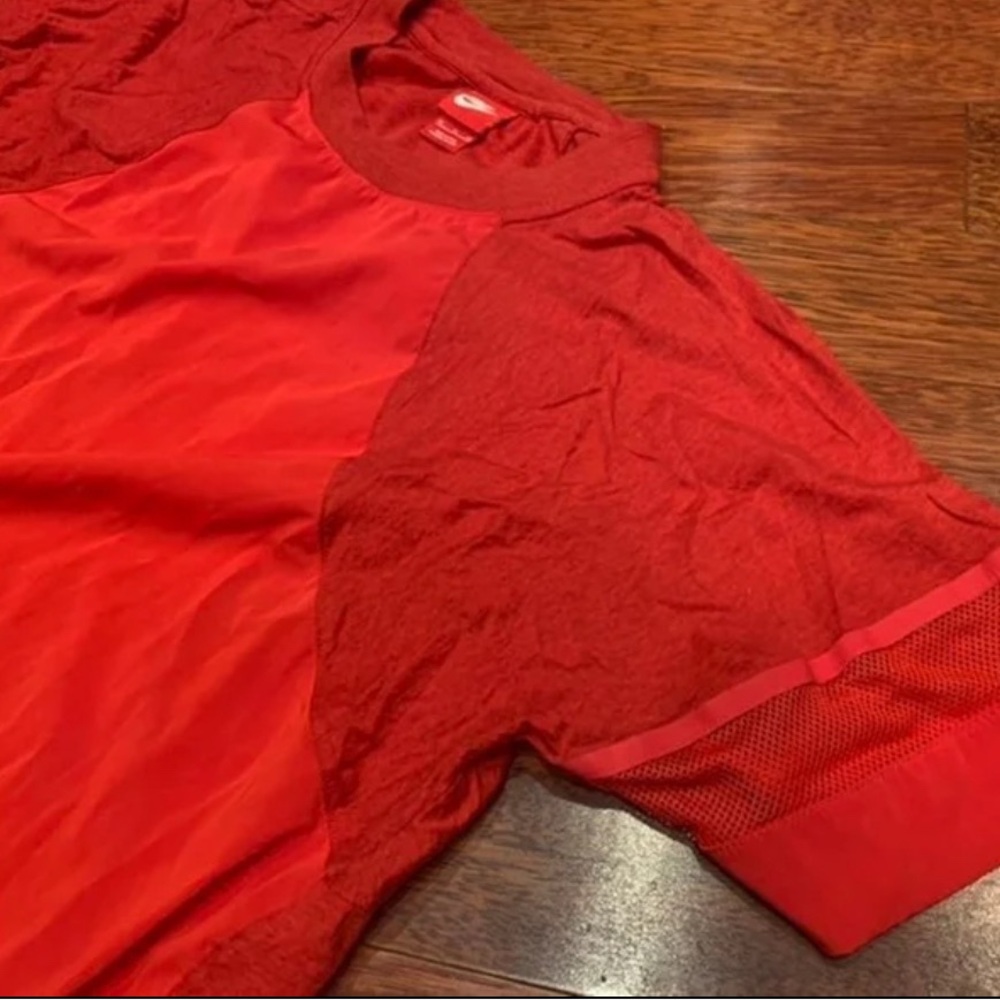Nike Red Crew Neck Vintage Mesh Accent Athletic Top. L/XL. - Picture 3 of 6